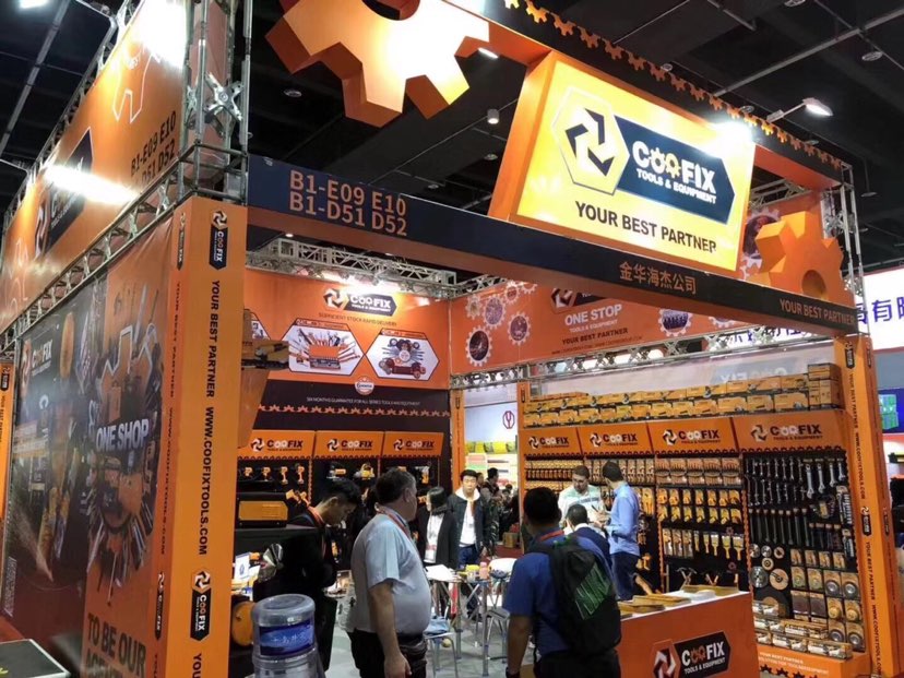 Targi YYFU Coofix